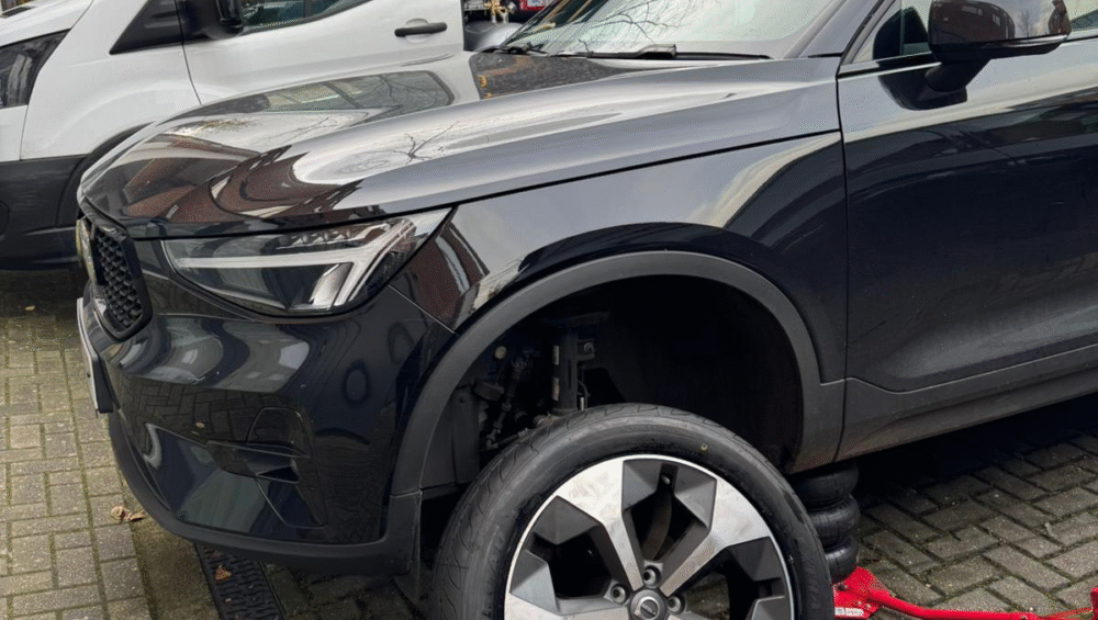 mobile tyre fitting